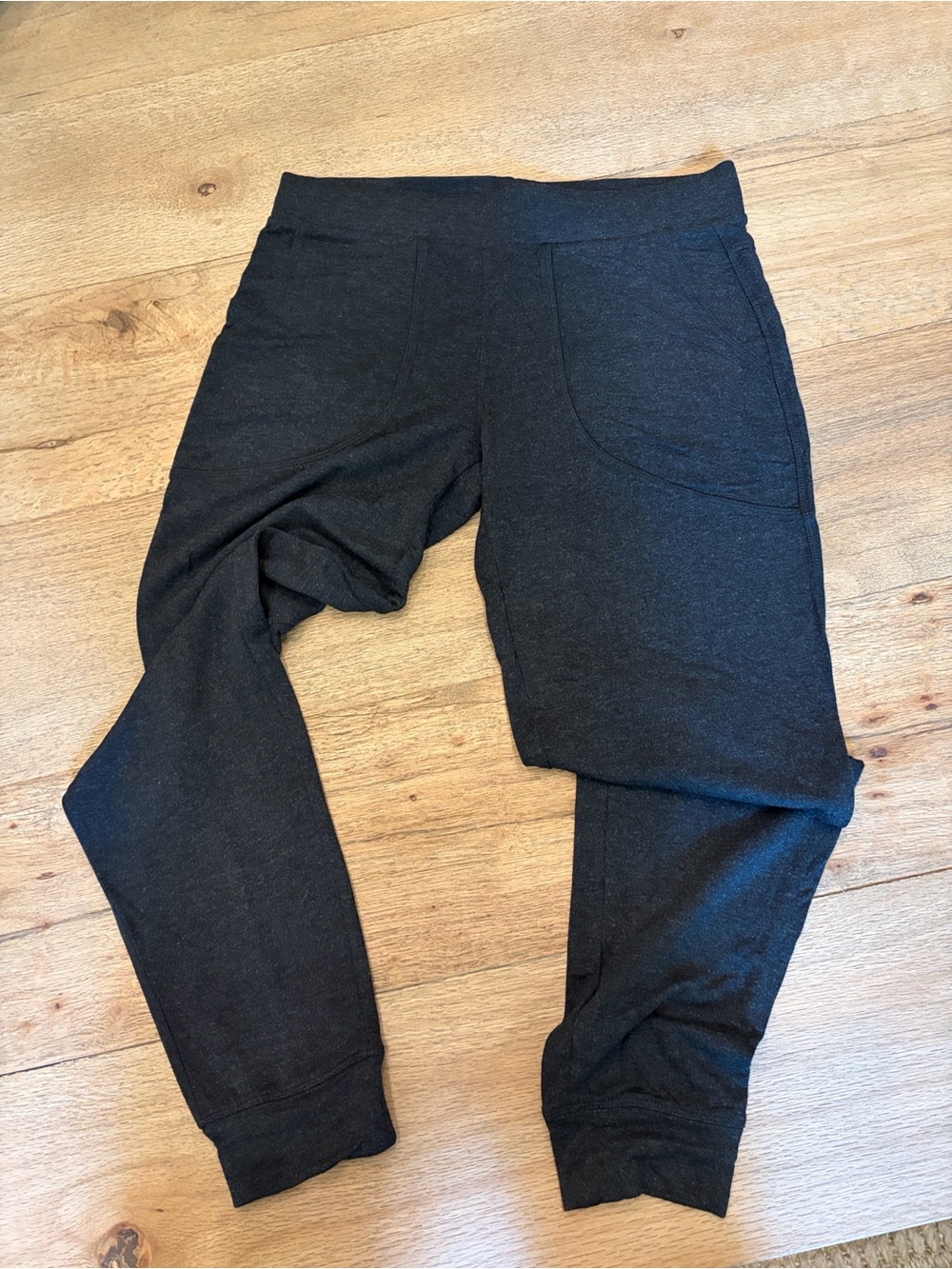 CAbi Heathered Gray Women's Jogger Pants with Front Pockets #3204